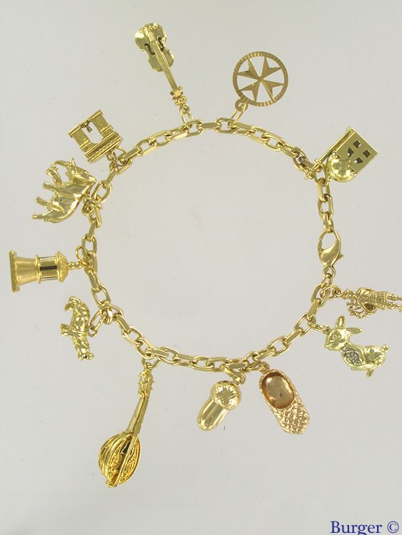 Miscellaneous - 14K Yellow Gold Charm Bracelet