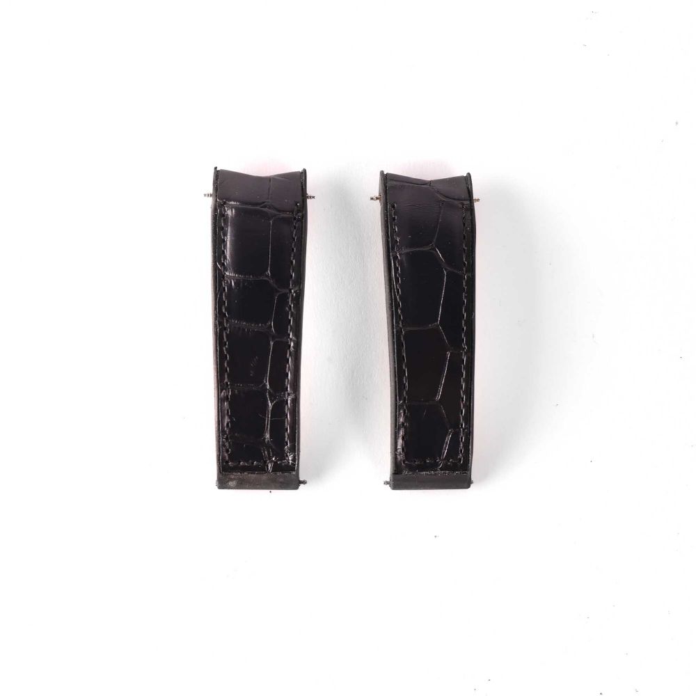 Corum - Admiral's Cup Black Croco Leather 21/18 MM Strap