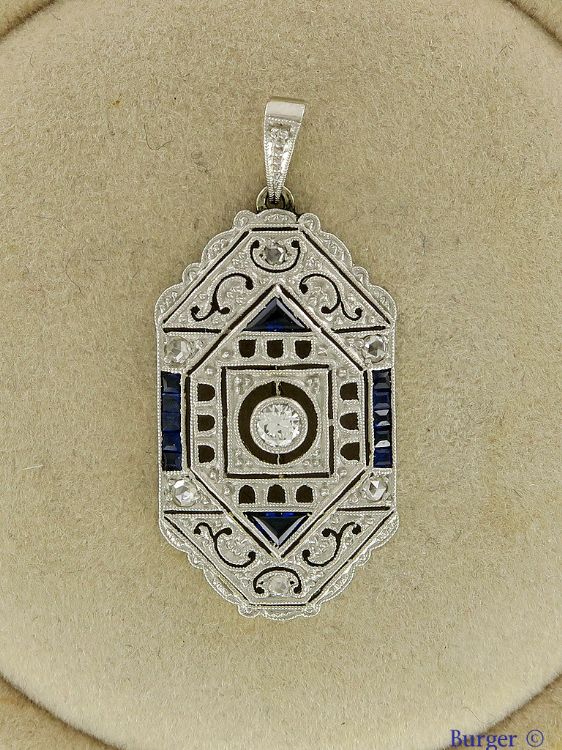 Allgemein - Art Deco Pendant in White Gold with Diamonds and Sapphires