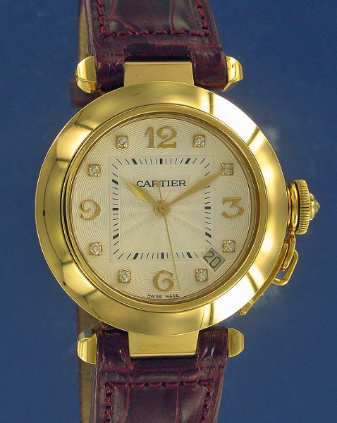 Cartier - Pasha 35mm Yellow Gold