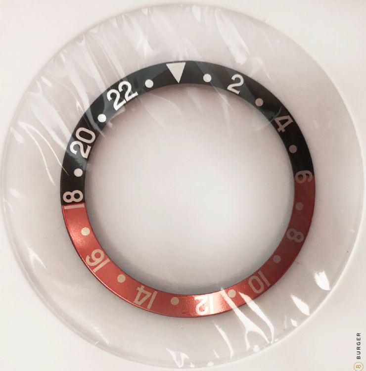 Coke bezel top