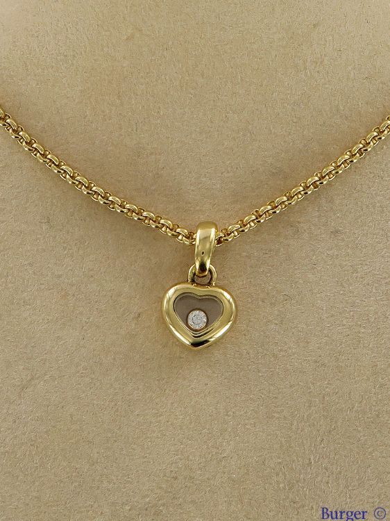 Chopard - Happy Diamond Pendant with Necklace in 18K Yellow Gold