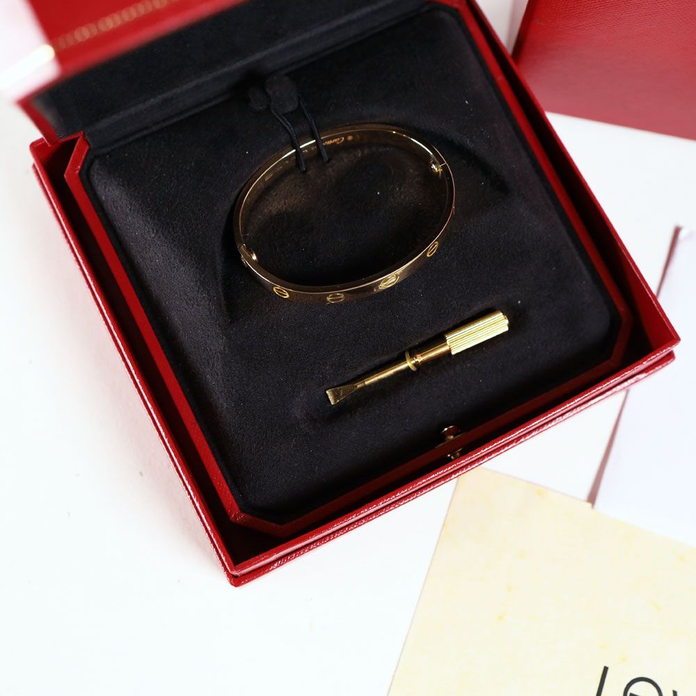 Cartier Lock & Key White Gold Chain Link Bracelet – Opulent Jewelers