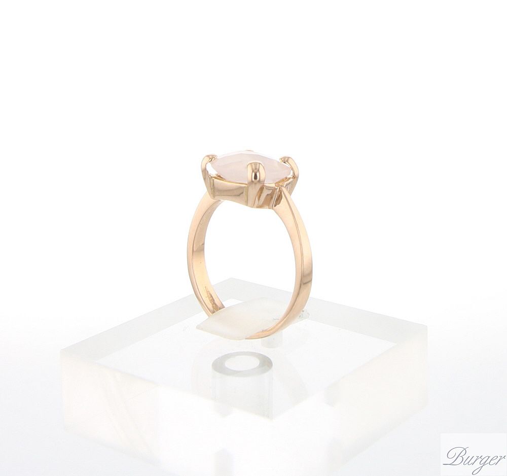 Allgemein - Rose Gold Ring With light rose gemstone