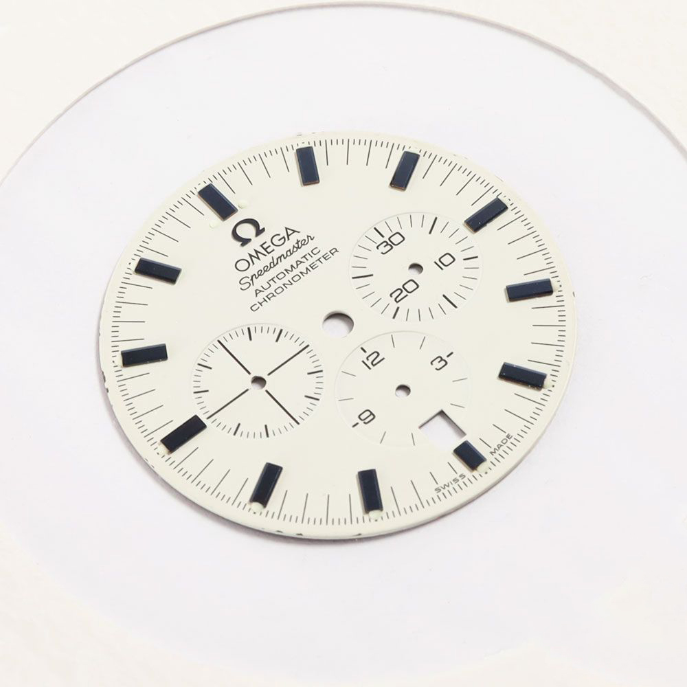 Omega sales speedmaster dial