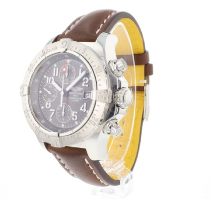 Avenger Skyland Grey Dial