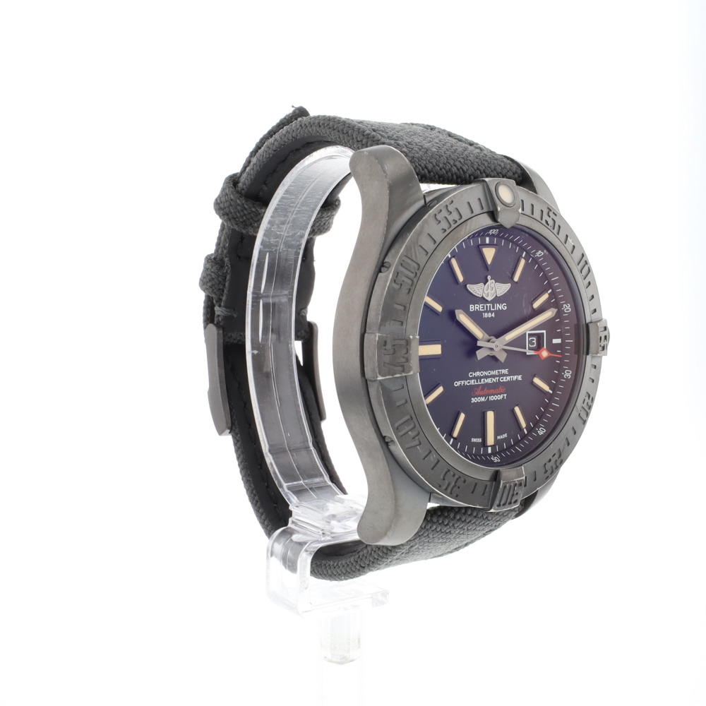Avenger Blackbird Titanium 48