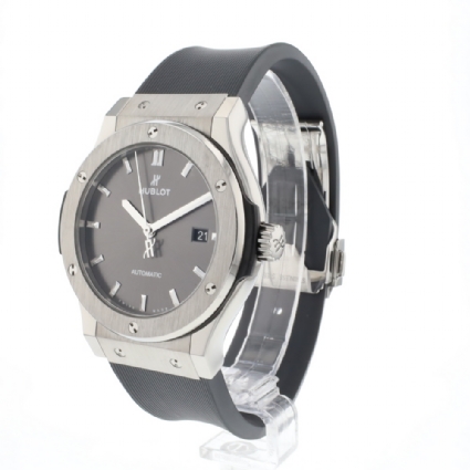 Classic Fusion Racing Grey Dial