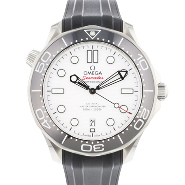 Omega - Seamaster Diver 300M Ceramic White Dial