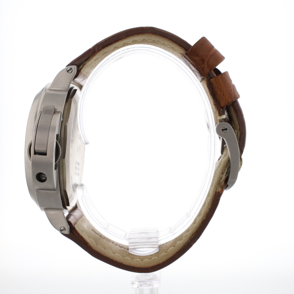 Luminor Marina 44 PAM00061 2001 Titanium-Handopwind