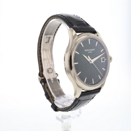Calatrava 39 Black Dial