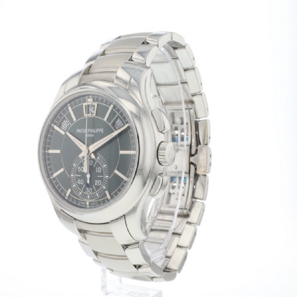Annual Calendar Chronograph Steel Green Dial