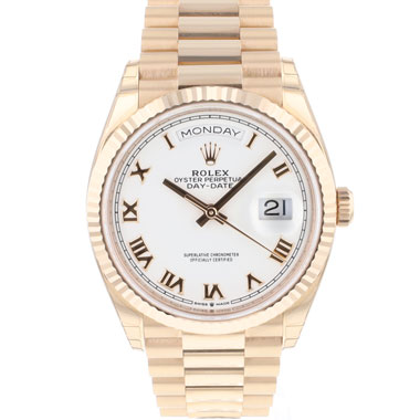 Rolex - Day-Date 36mm Everose Gold White Roman Dial NEW