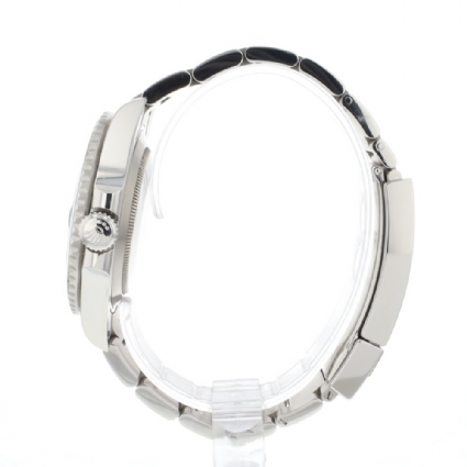 Submariner Date Green 126610LV