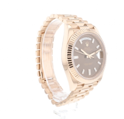 Day-Date 40mm Everose Gold Chocolate Baguette Diamond Dial