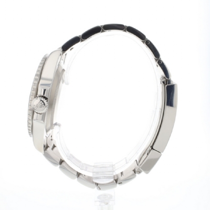 Submariner Date Green 126610LV