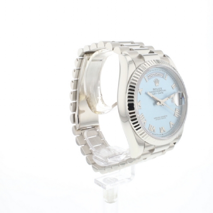 Day-Date 36 Platina Ice-Blue Roman Dial