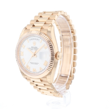 Day-Date 36mm Everose Gold White Roman Dial NEW
