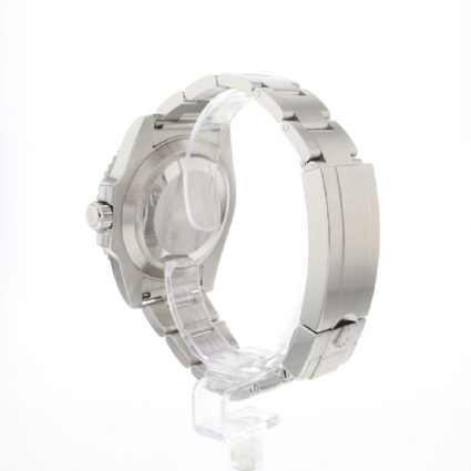 Submariner Date 116610 LV