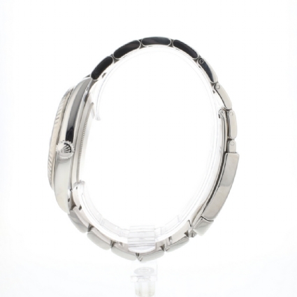 Datejust 41 Fluted Oyster White Roman Dial