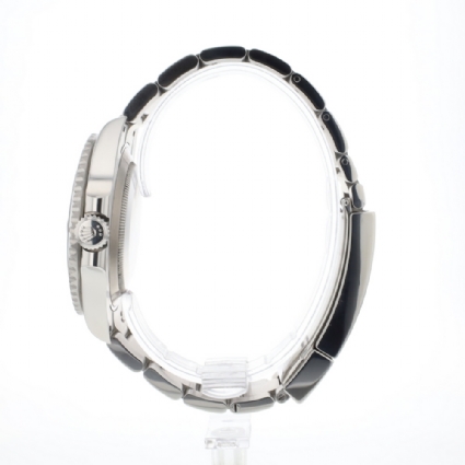 Submariner Date 126610LN