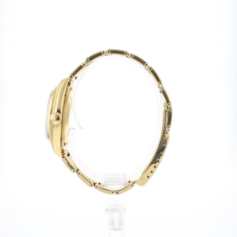 Oyster Perpetual 31 Gold White Roman Dial