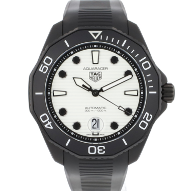 Tag Heuer - Aquaracer Professional 300M Night Diver Limited Edition NEW