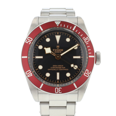 Tudor - Heritage Black Bay Red