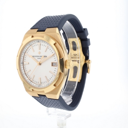 Overseas Rose Gold Silver Dial